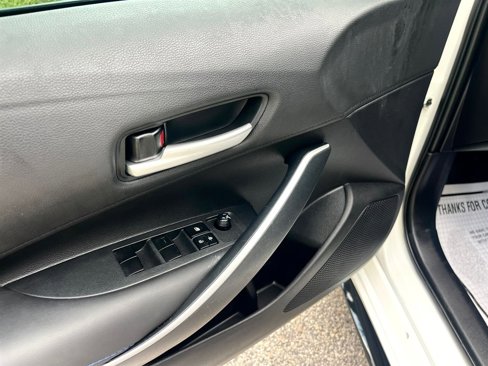 Used 2020 Toyota Corolla SE image 10