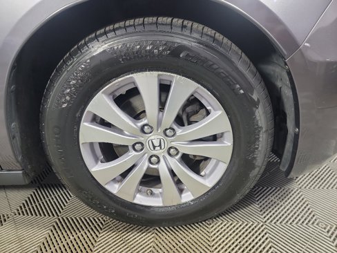 Used 2015 Honda Odyssey EX image 3