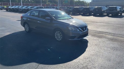 Used 2019 Nissan Sentra SV image 2