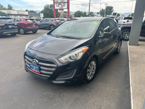 Used 2016 Hyundai Elantra GT image 2