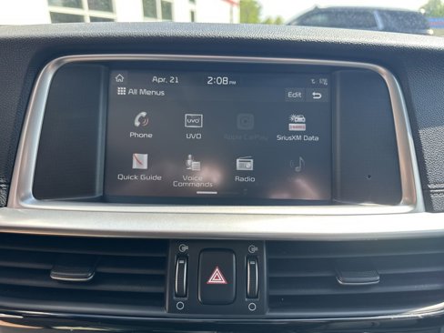 Used 2020 Kia Optima EX image 15
