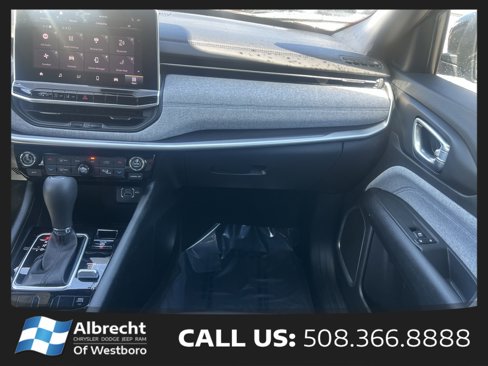 Certified 2023 Jeep Compass Latitude w/ Convenience Group image 24