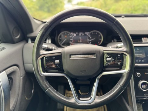 Used 2021 Land Rover Discovery Sport S image 25