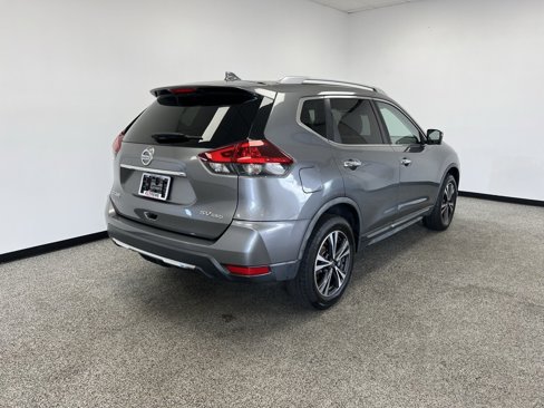 Used 2018 Nissan Rogue SL image 18