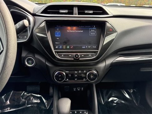 Used 2023 Chevrolet TrailBlazer LT w/ Convenience Package image 23
