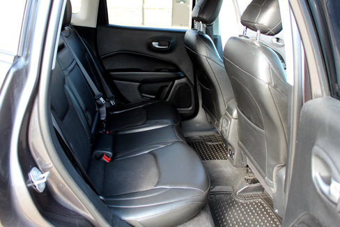 Used 2018 Jeep Compass Latitude w/ Popular Equipment Group image 81