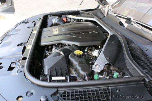 Used 2023 Land Rover Range Rover SE image 12