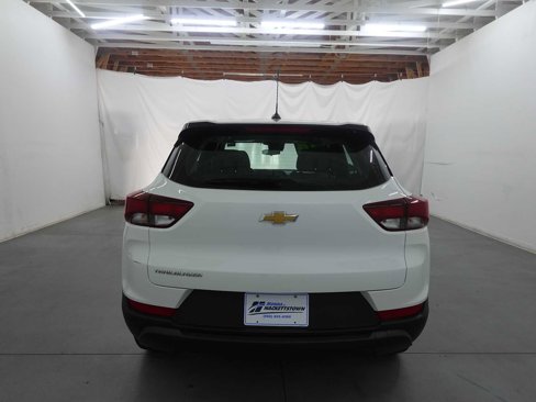 Used 2024 Chevrolet TrailBlazer LS image 6