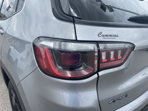 Used 2023 Jeep Compass Trailhawk image 11