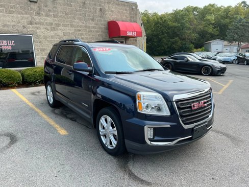Used 2017 GMC Terrain SLE w/ Convenience Package image 3