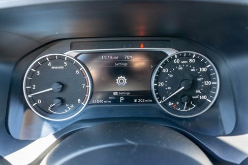 Used 2021 Nissan Rogue SV image 20