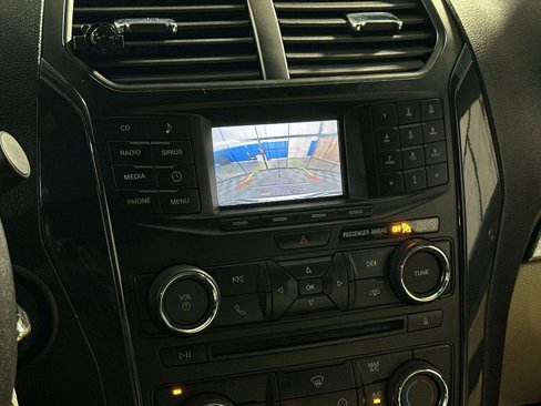 Used 2016 Ford Explorer FWD image 23