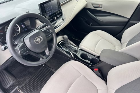 Used 2022 Toyota Corolla LE image 10