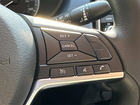New 2025 Nissan Versa SV image 7