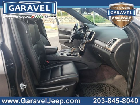 Used 2017 Jeep Grand Cherokee Limited image 38