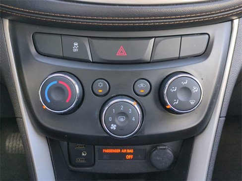 Used 2020 Chevrolet Trax LS image 26
