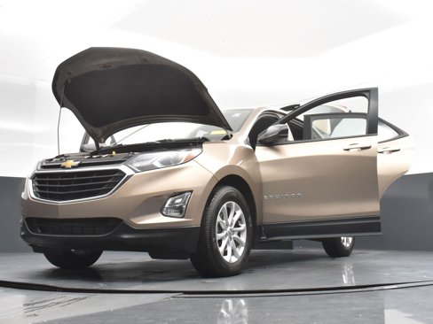 Used 2018 Chevrolet Equinox LS image 22