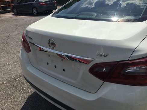 Used 2018 Nissan Altima 2.5 SV image 7