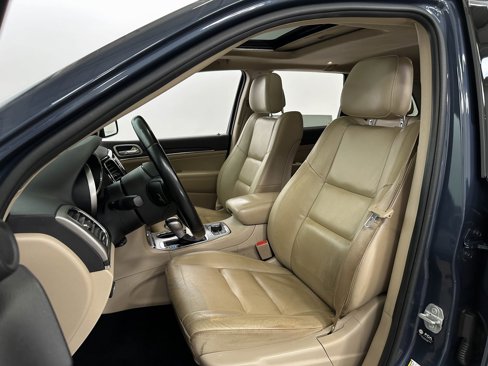 Certified 2021 Jeep Grand Cherokee Limited image 17
