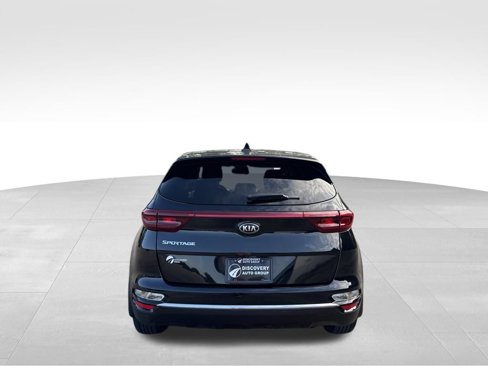 Used 2022 Kia Sportage LX image 5