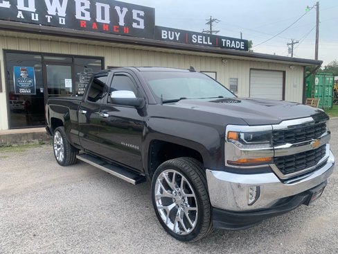 Used 2016 Chevrolet Silverado 1500 LT w/ All Star Edition image 4