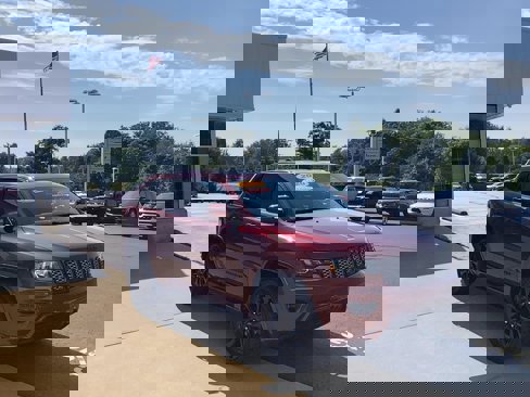Certified 2020 Jeep Grand Cherokee Altitude image 3