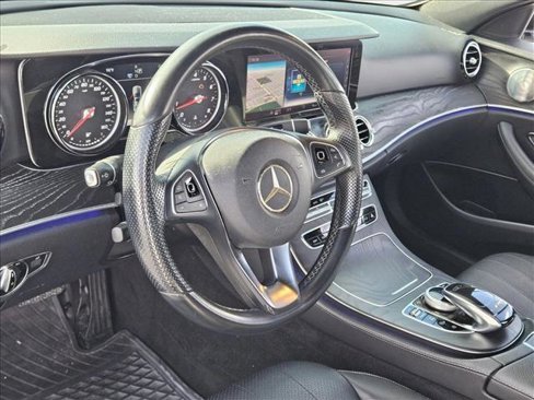 Certified 2018 Mercedes-Benz E 300 image 7