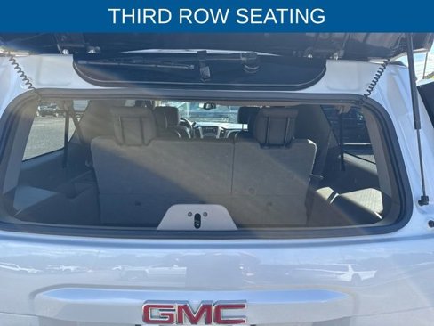 Used 2019 GMC Yukon XL SLT w/ Open Road Package image 13