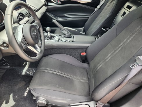 New 2025 MAZDA MX-5 Miata Club image 13