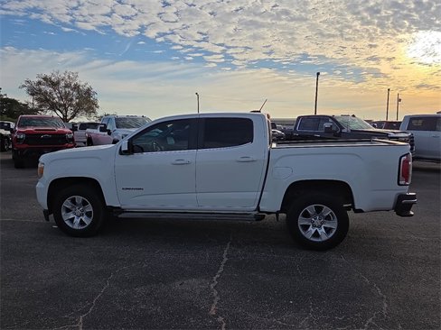 Used 2016 GMC Canyon SLE w/ SLE Convenience Package image 2