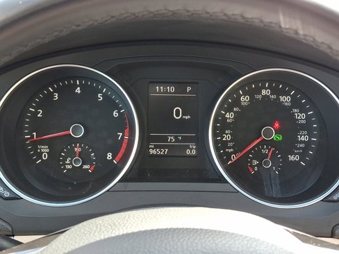 Used 2017 Volkswagen Jetta SE image 21