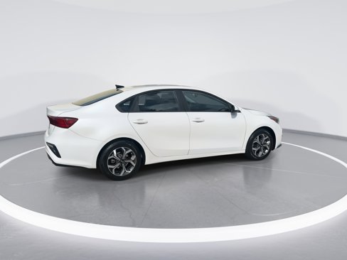 Used 2021 Kia Forte LXS image 9