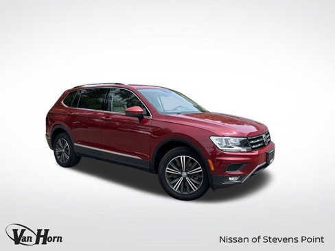 Used 2018 Volkswagen Tiguan SEL w/ 3rd Row Seat Package image 1