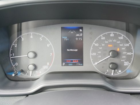 Used 2025 Toyota Corolla LE image 21