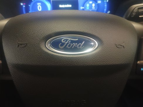 Certified 2020 Ford Escape Titanium image 22