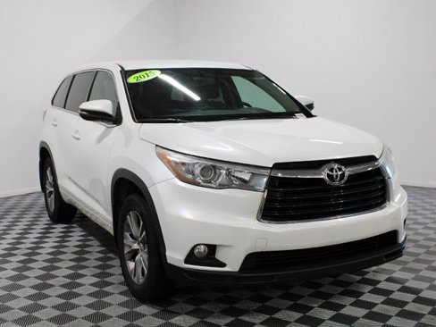 Used 2015 Toyota Highlander Plus image 8