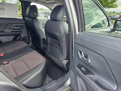 New 2025 Nissan Kicks SR w/ SR Premium Package image 15