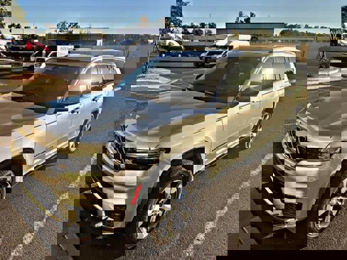 Used 2021 Jeep Grand Cherokee L Limited image 1