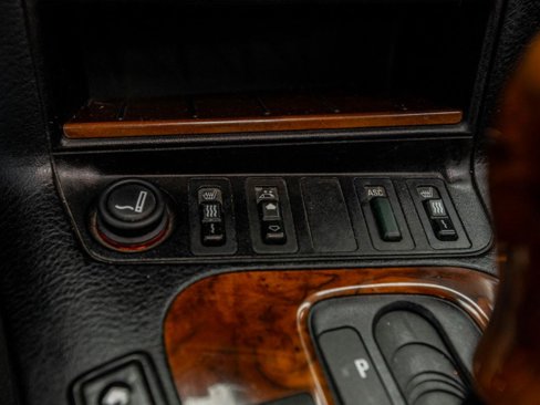 Used 1997 BMW 328i Convertible image 24