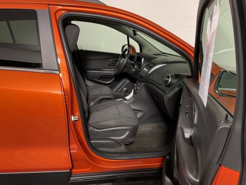 Used 2016 Chevrolet Trax LT image 32