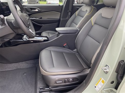 New 2025 Chevrolet Trax ACTIV w/ Driver Confidence Package image 10