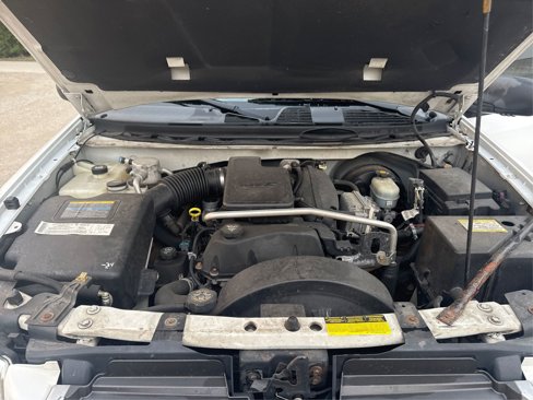 Used 2004 GMC Envoy SLE image 12