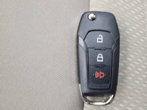 Used 2020 Ford EcoSport S image 32