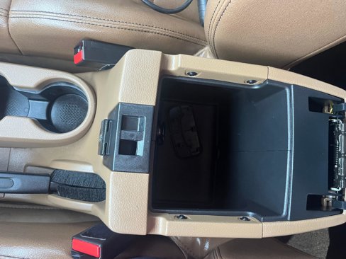 Used 2011 Jeep Wrangler Unlimited Rubicon w/ Connectivity Group image 31