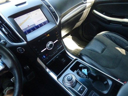Used 2020 Ford Edge ST w/ Equipment Group 401A image 17