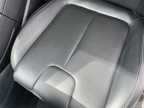 Used 2023 Hyundai Santa Fe SEL w/ Premium Package image 11