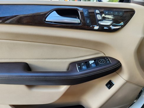 Certified 2018 Mercedes-Benz GLE 350 image 23