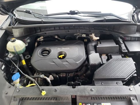 Used 2019 Hyundai Tucson SE image 10