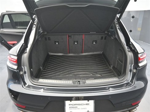 Certified 2021 Porsche Macan S image 23