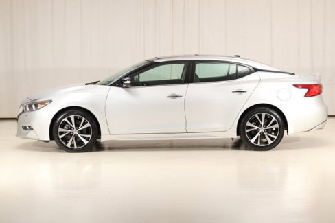 Used 2018 Nissan Maxima Platinum image 1
